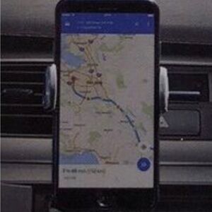 Fusebox Vent Lock Phone Mount One Hand Operation Fits Large Phones